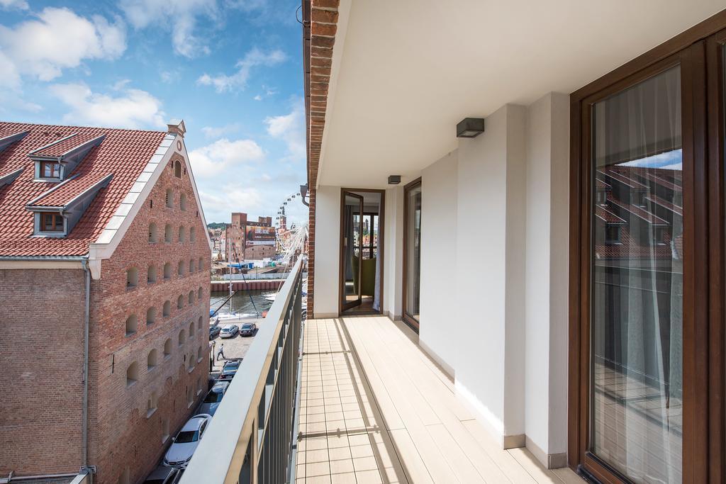 Apartamento Flatinfo Szafarnia Prime Location Gdansk Exterior foto