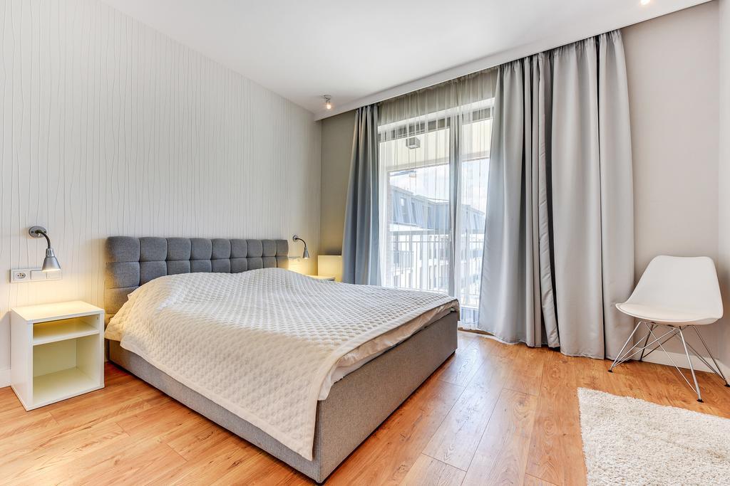 Apartamento Flatinfo Szafarnia Prime Location Gdansk Exterior foto
